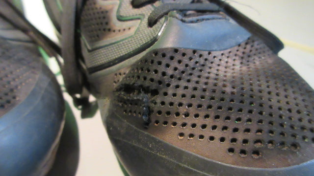 Load image into Gallery viewer, Used Rawlings Curve Mid Youth 2.5 Cleats - Some Worn
