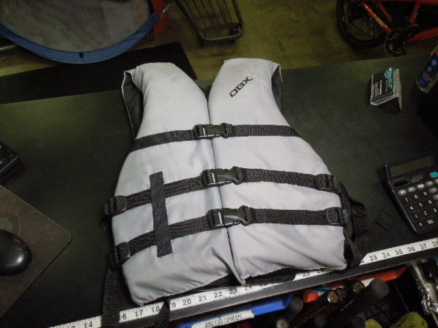 Load image into Gallery viewer, Used DBX Universal Adult Life Vest in Grey

