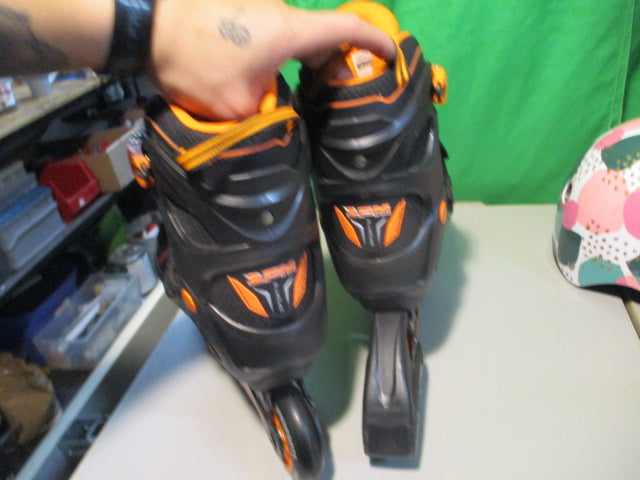 Load image into Gallery viewer, Used ZPM ABEC-7 Size 4Y - 7Y Kids Adjuable Roller Blades
