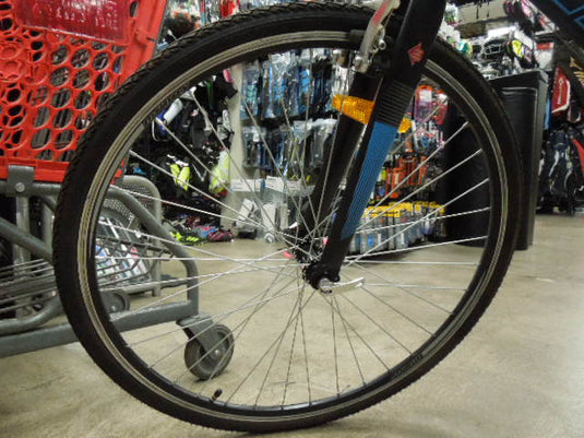 Used Infinity Boss.Three Disk 700C Mountain Bicycle