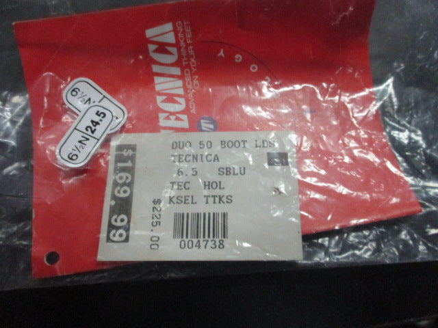 Load image into Gallery viewer, Used Tecnica DUO 50 Size 6.5 Downhill Boots - No Insoles
