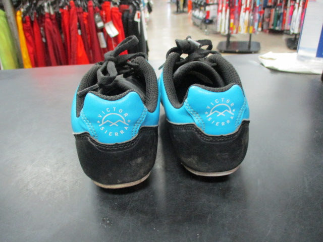 Load image into Gallery viewer, Used Victor Sierra Youth 1Y Soccer Cleats
