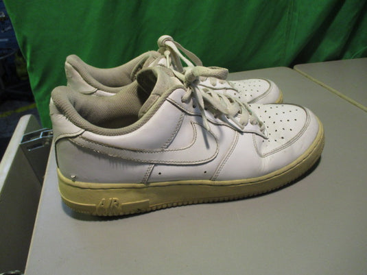 Used Nike Air Fore One Size 10.5 Sneakers