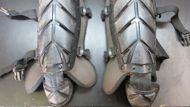 Load image into Gallery viewer, Used Adidas Catchers Shin Guards - Size 9-12
