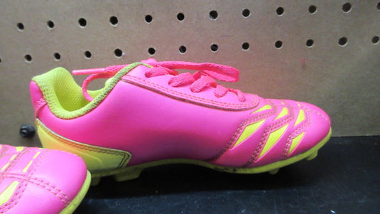 Used Victor Soccer Cleats - Size Youth 1