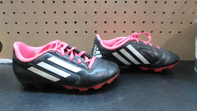 Load image into Gallery viewer, Used Adidas Conquisto Soccer Cleats - Size 1
