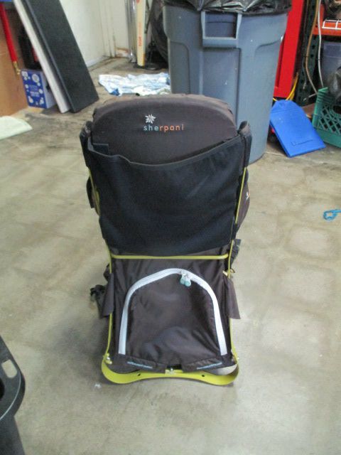 Load image into Gallery viewer, Used Sherpani Featherlite Frame Ultralight Fabric Baby Carrier Backpack
