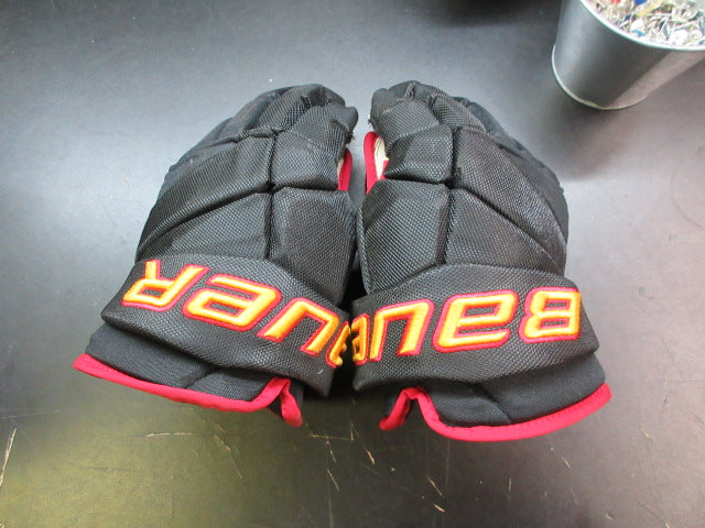 Load image into Gallery viewer, Used Bauer Team Vapor Pro Hockey Gloves - 13"

