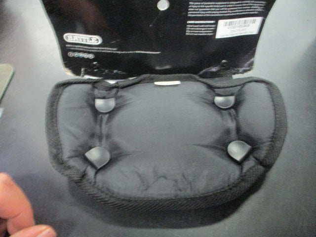 Load image into Gallery viewer, Used Battle Filthy Rich Youth Football Back Plate W/ Hardware
