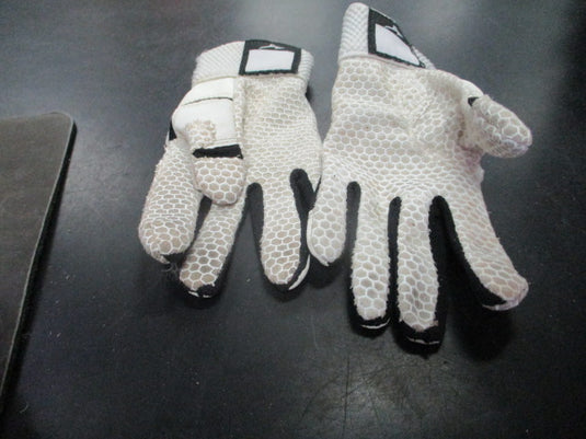 Used Mizuno MVP Size T-Ball Batting Gloves