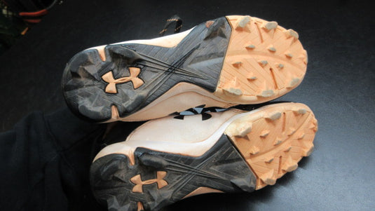 Used Under Armour Leadoff  Low RM Baseball Cleats - Size Youth 4