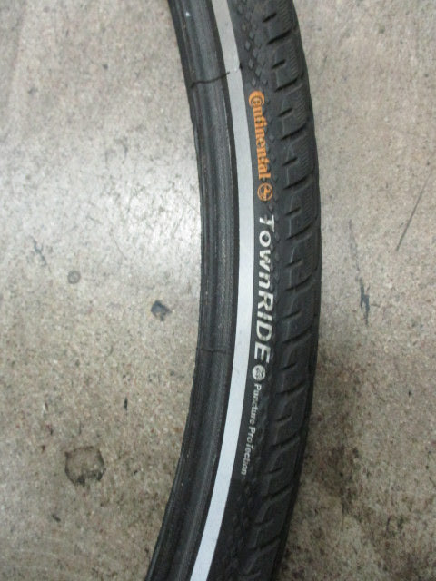 Load image into Gallery viewer, Used Continental Town Ride 28&quot; Bicycle Tire
