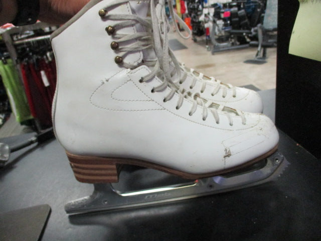 Load image into Gallery viewer, Used jackson Premiere Size 7 Figure Skates (Has Wear)
