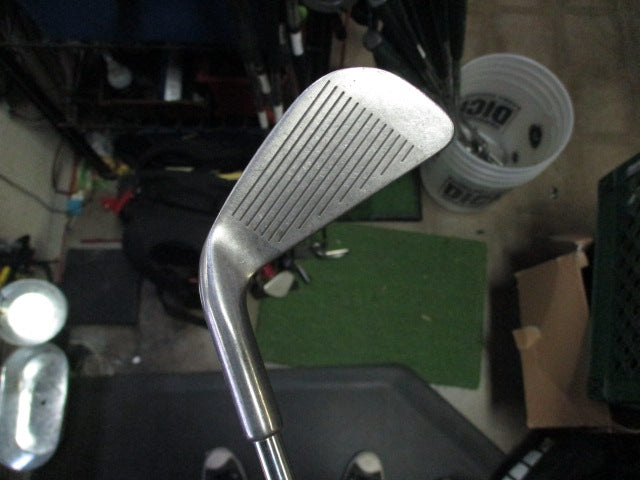 Load image into Gallery viewer, Vintage Wilson 1200 Gear Effect Right Hand 2 Iron
