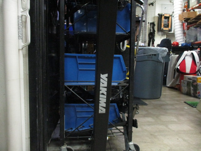 Load image into Gallery viewer, Used Yakima Long Haul 3 Bike Hitch Rack
