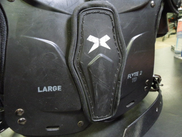 Load image into Gallery viewer, Used Xenith Flyte 2 TD Football Shoulder Pads Size Youth Large
