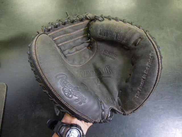Load image into Gallery viewer, Used Rawlings Renegade 31.5" Youth Right Hand Catchers Mit
