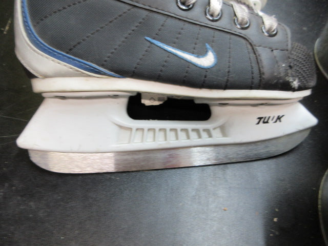 Load image into Gallery viewer, Used Nike Jr Hockey Skates - Size Youth 12
