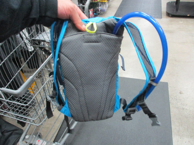 Load image into Gallery viewer, Used Camelbak Blue Hydration Pack W/ Bladder
