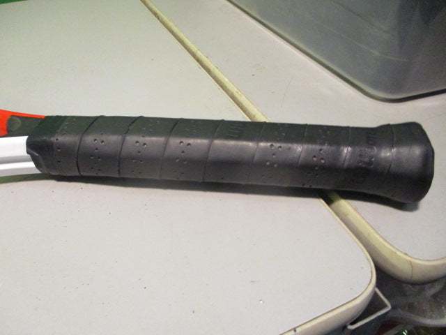 Load image into Gallery viewer, Used Wilson Federer 110 27&quot; Tennis Racquet
