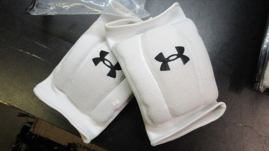 Under Armour UA Strive Volleyball Knee Pads - Size Small