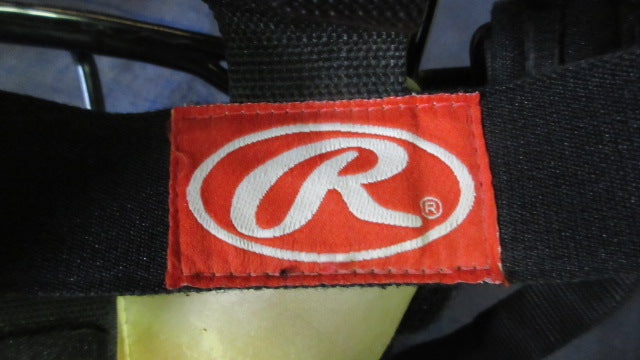 Load image into Gallery viewer, Used Rawlings Umpire LWMX Face Mask - plastic cracking

