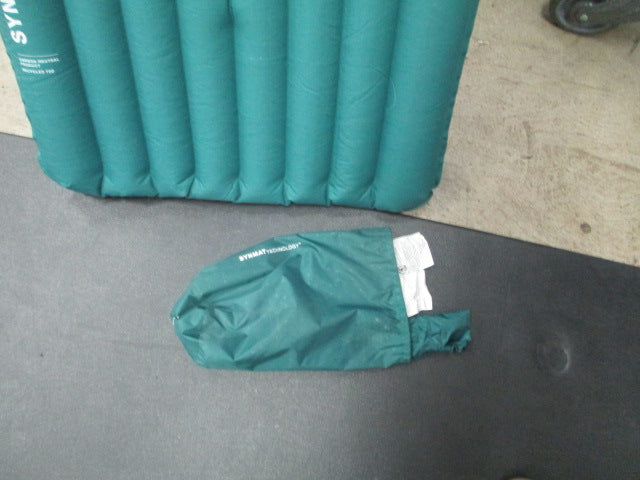 Load image into Gallery viewer, Used Exped Dura 5R MW Sleeping Pad
