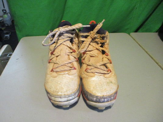 Used Under Armour Size Youth 2.5 Baseball Cleats