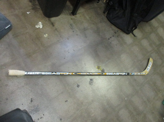 Used Easton Ultra A/G 7100 Hockey Stick