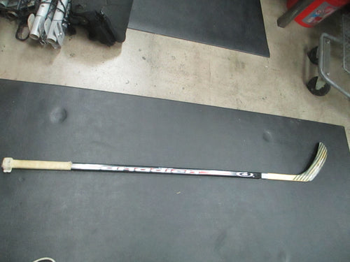 Used CCM Canadien CPM 65 Senior Hockey Stick - RHT