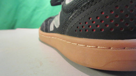 Used New Balance Girls Low Profile 5Y Shoes