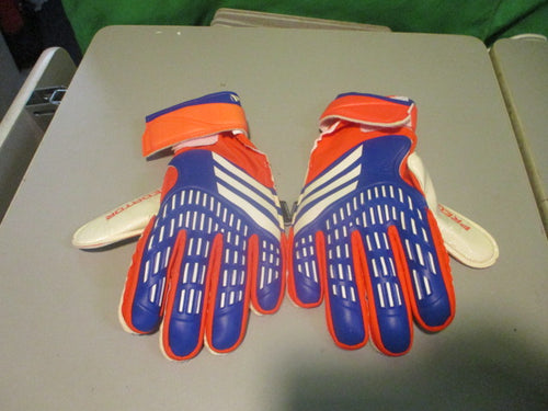Used Adidas Predator Match Size 6 Goalie Gloves