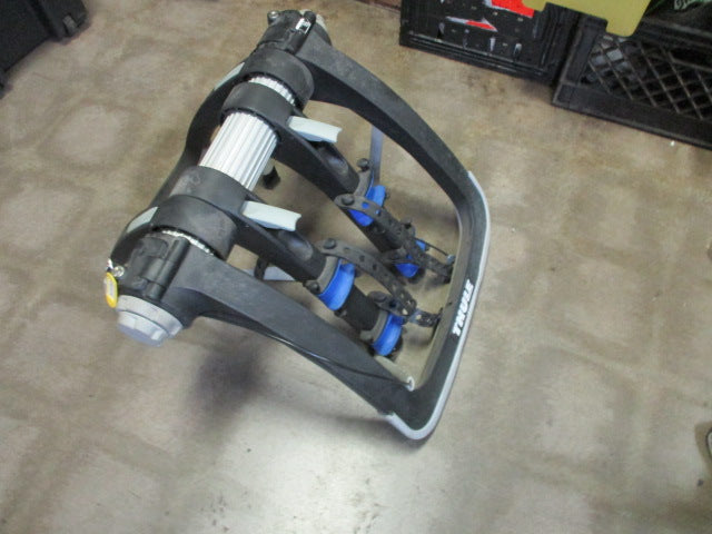 Load image into Gallery viewer, Used 2017 Thule 9001 Raceway 2 Bike Rear Trunk Mounted Bike Rack Lock/Key
