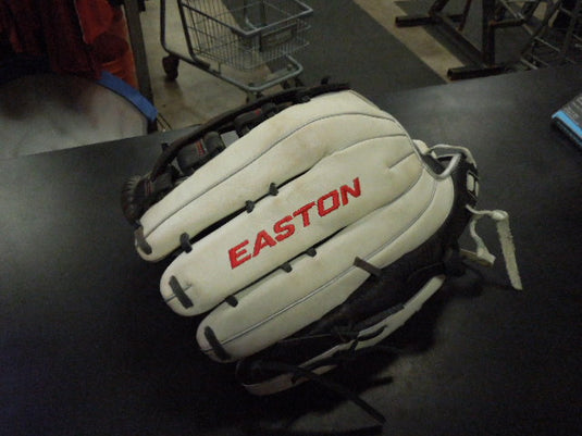 Used Easton Tournament Elite TESP14 RHT Softball Glove 14