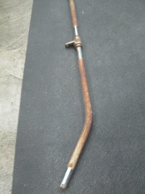 Used Lat Bar GYM ATACHMENTS Rusty