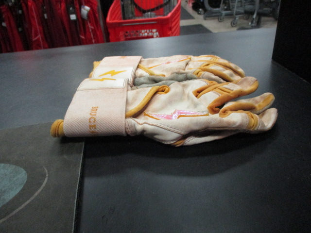 Load image into Gallery viewer, Used Bruce Bolt Size Youth Medium Batting Gloves
