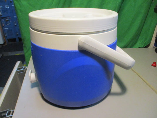 Used Coleman 2 Gallon Stacker Beverage Cooler