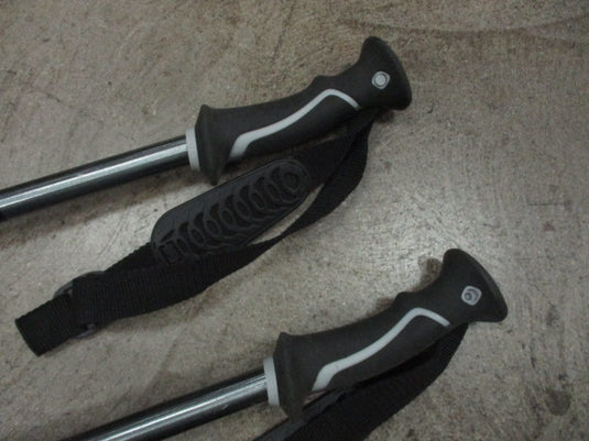 Used Scott Response 47" Ski Poles (Dented)