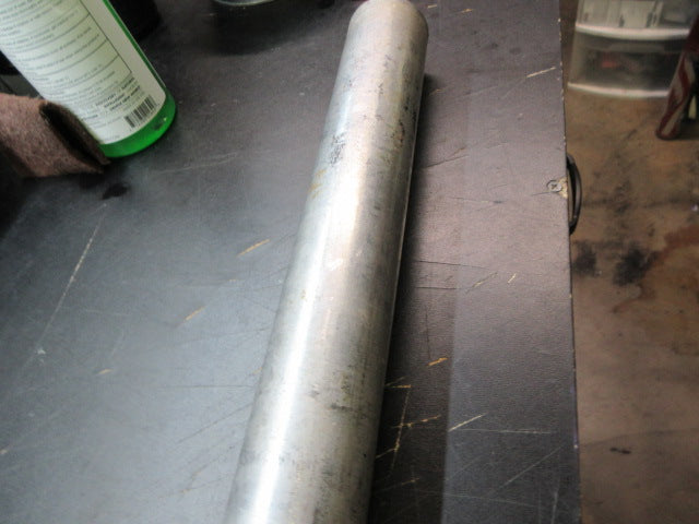 Load image into Gallery viewer, Used 33" Softball Bat
