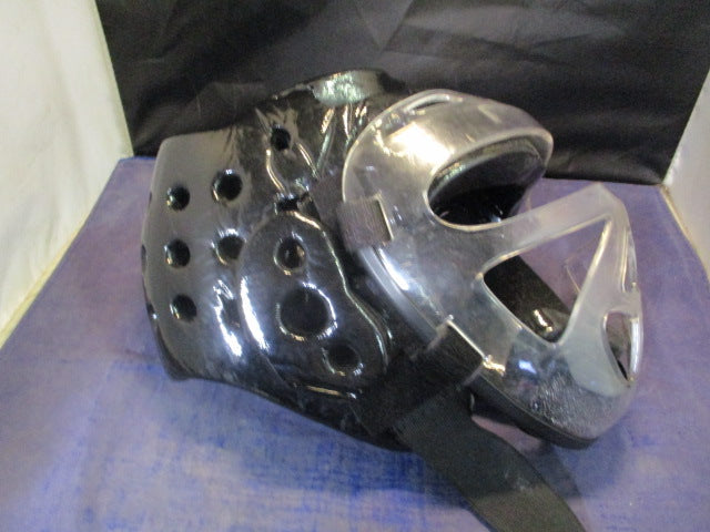 Load image into Gallery viewer, Used Macho Martial Arts ATA Head Gear w/ Face Mask
