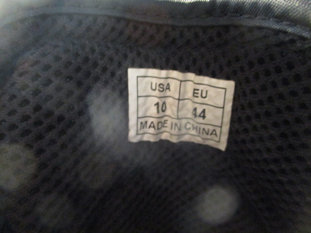 Load image into Gallery viewer, Used Tour Thor G1 Inline Roller Hockey Goalie Skates Adult Size 10
