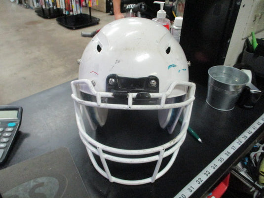 Used Schutt Vengeance A3 White Youth Medium Football Helmet