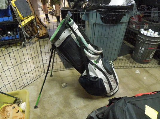 Used Sun Mountain Golf Stand Bag in Green