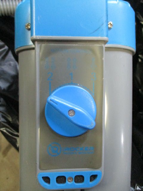 Load image into Gallery viewer, Used iRocker Paddle Boards Full Throttle Pump
