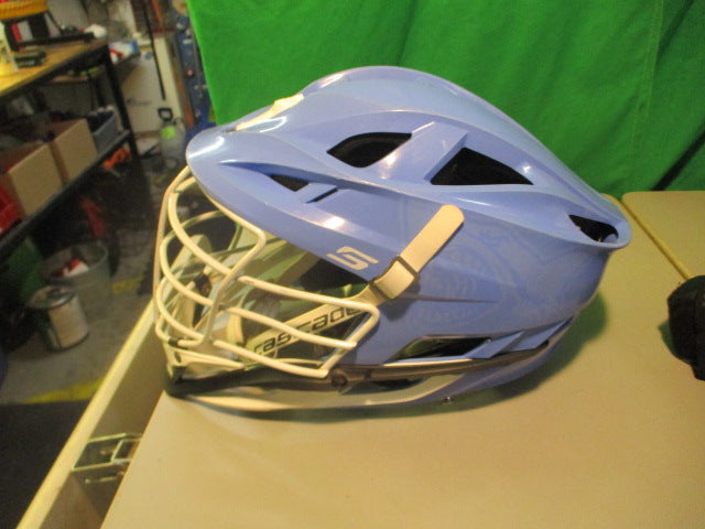 Load image into Gallery viewer, Used Cascade S Size OSFM Lascrosse Helmet W/ Chin Strap
