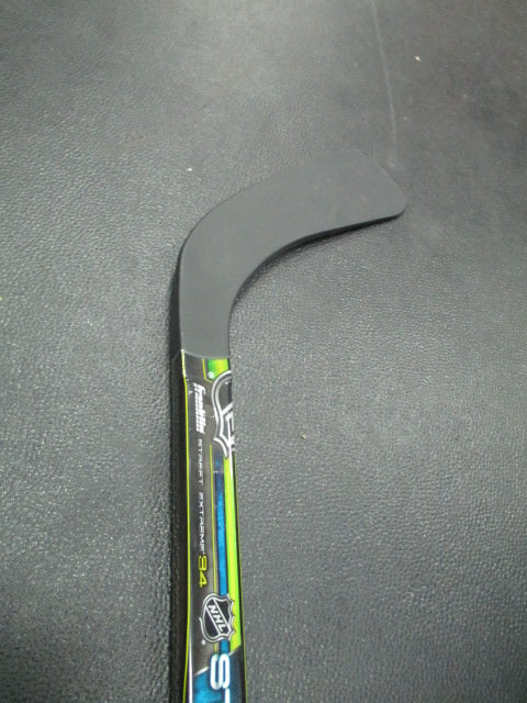 Used Franklin Sports NHL Street Hockey 34" - Adjustable