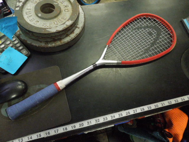 Load image into Gallery viewer, Used Head Ti.180 27" Titanium Squash Racquet with Branded Bag
