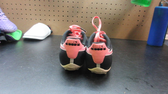 Used Diadora Youth Soccer Cleats Size 2.5 - Black/Pink