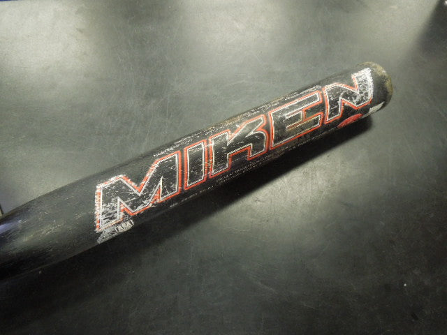 Load image into Gallery viewer, Used Miken Freak Turbo Softpitch Bat 34 in 27 oz -7
