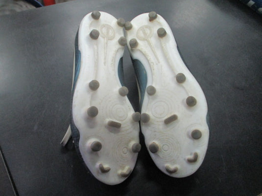Used Nike Tiempo Emerald Legend Soccer Cleat Size 4.5Y